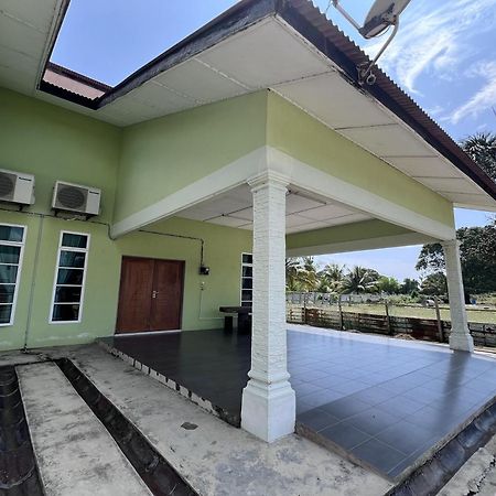 Saujana Villa Cherok Paloh, Kuantan Beach Kampung Ceruk Paluh エクステリア 写真